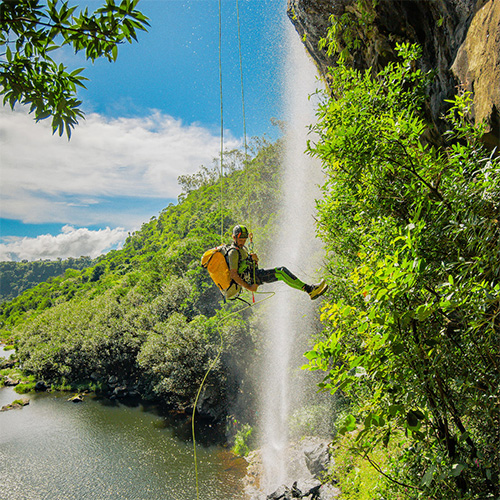 Canyoning Tamarind Falls 1x1
